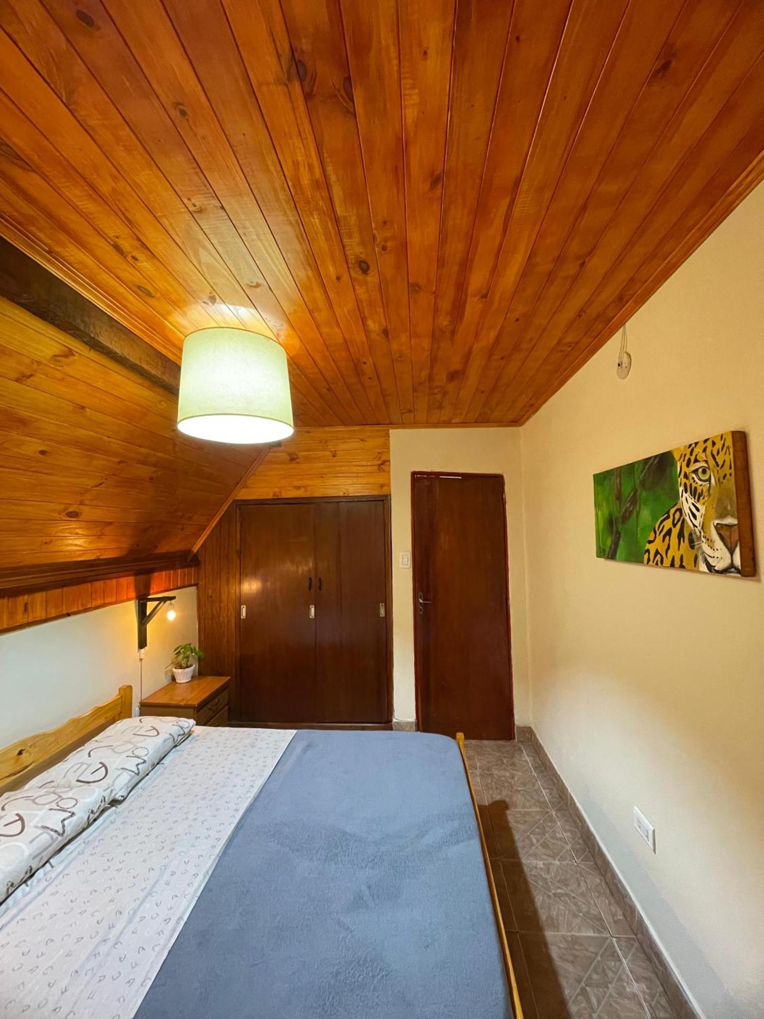 Bungalow Hostel Iguazu Puerto Iguazú Exteriör bild