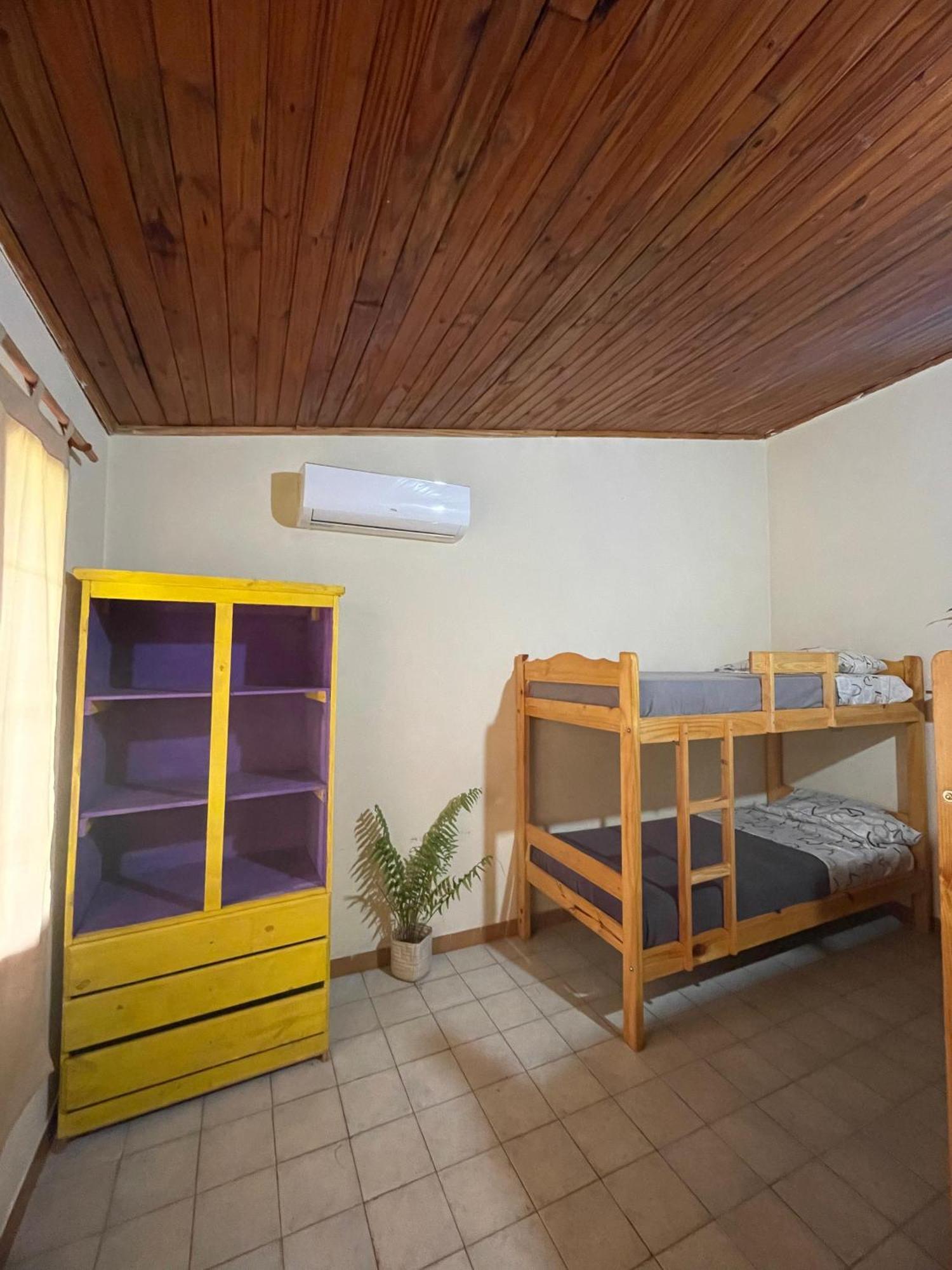 Bungalow Hostel Iguazu Puerto Iguazú Exteriör bild