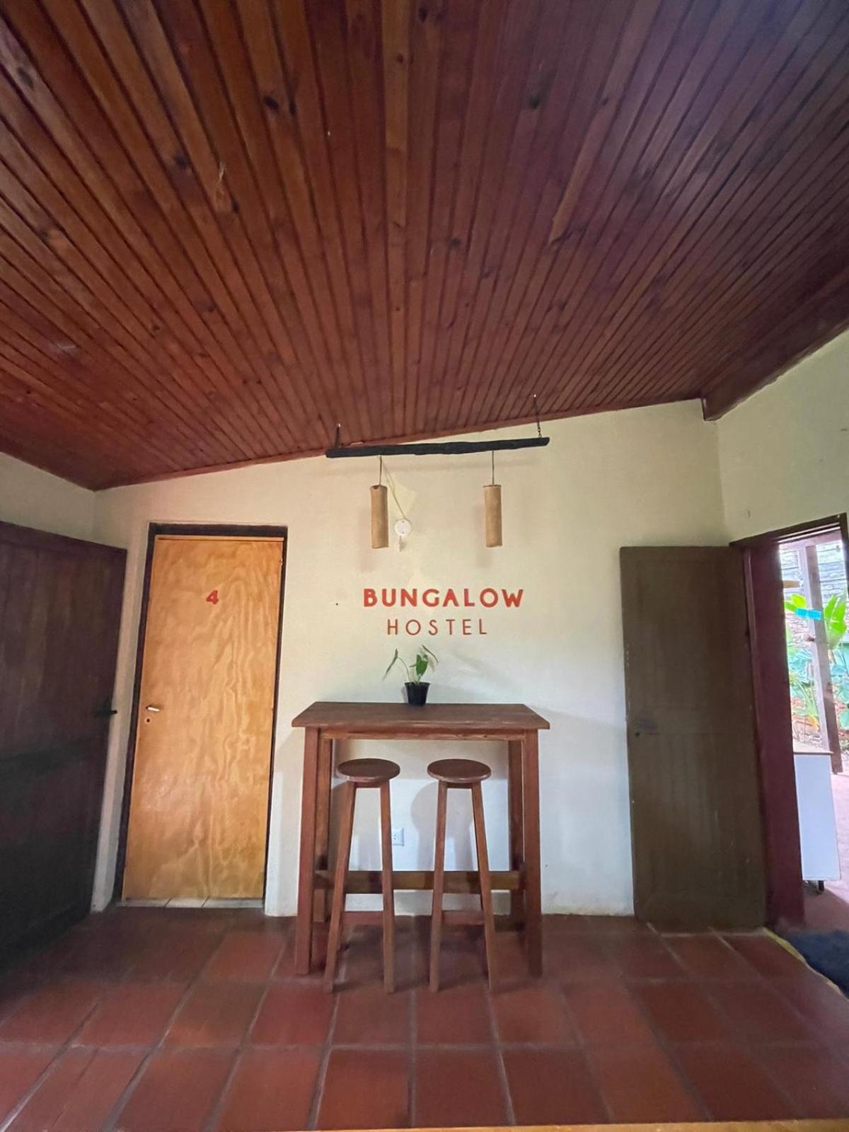 Bungalow Hostel Iguazu Puerto Iguazú Exteriör bild